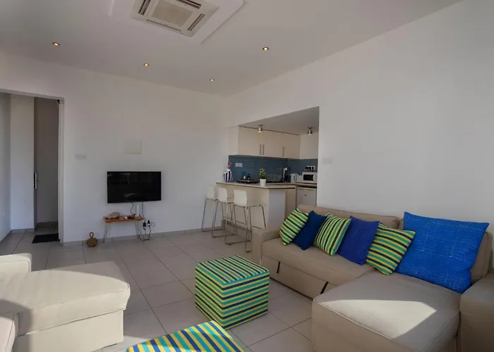 Апартаменты Athenaeum Beachside By Trulycyprus