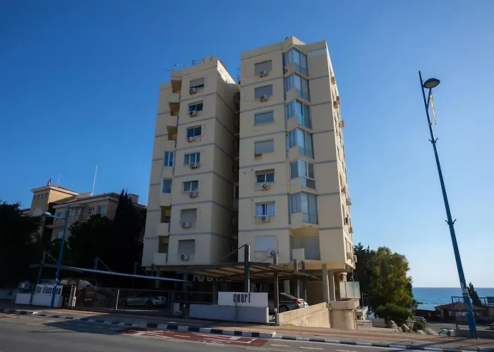 Athenaeum Beachside By Trulycyprus Лимасол